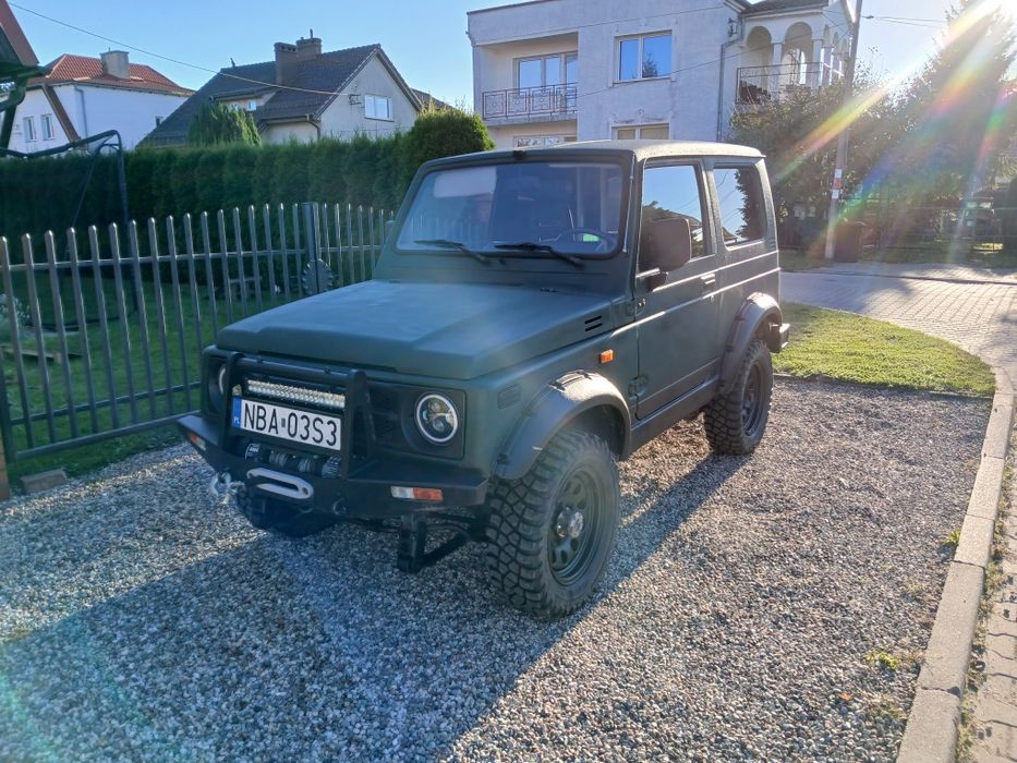 Suzuki Samurai