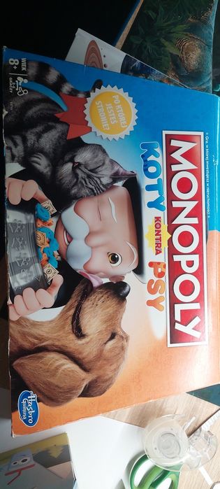 Gra monopoly koty kontra psy