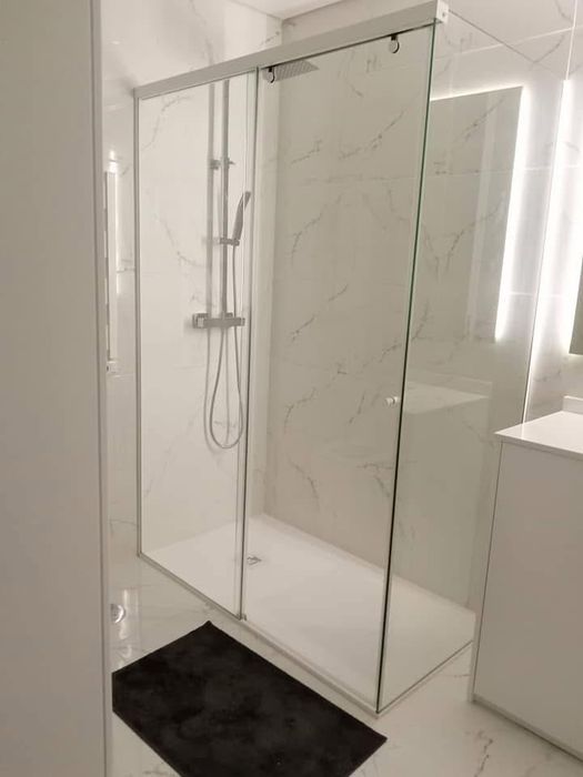 Vidros por medidas (todo o trabalho de vidraria)