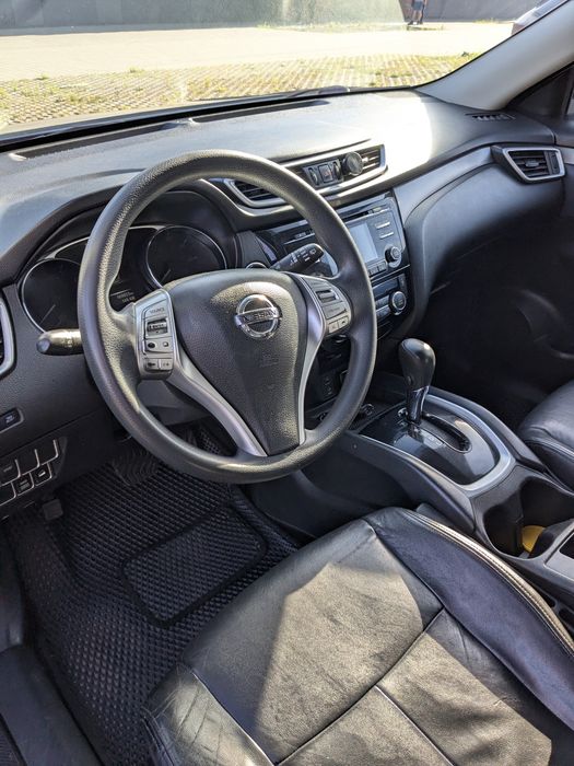 Nissan Rogue SV 2014