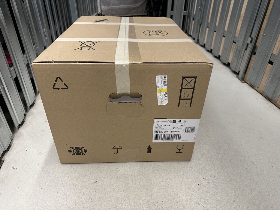 Okap do zabudowy nowy Electrolux 600 LFP616X teleskopowy. Gwarancja