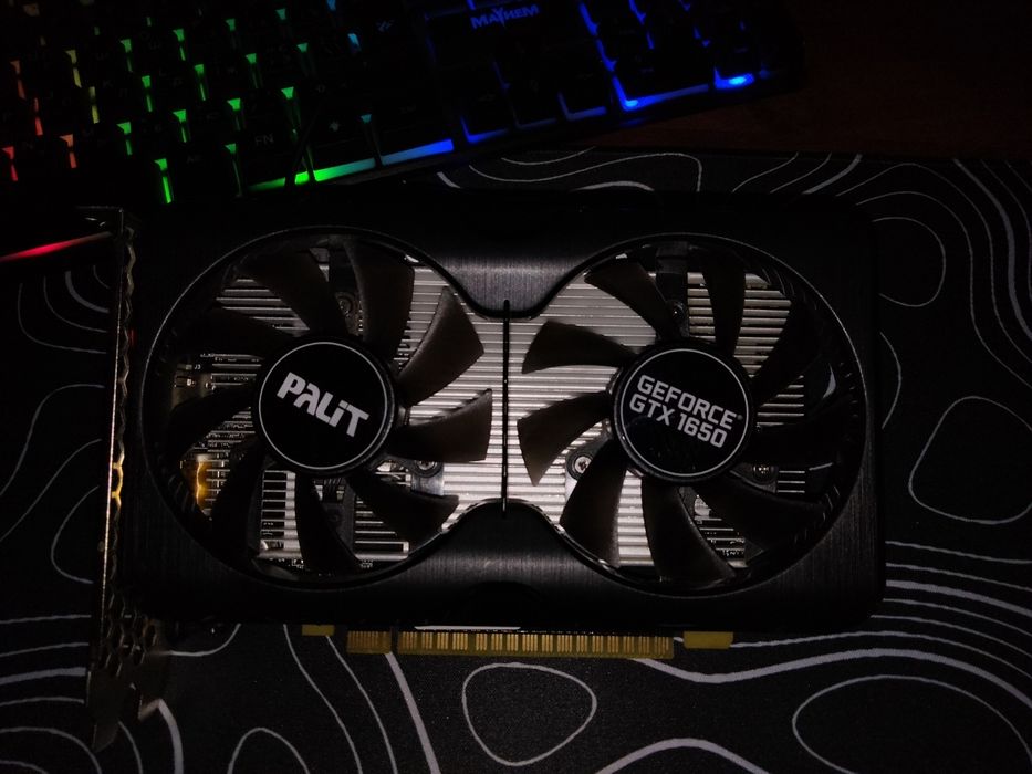 Nvidia geforge 1650 - 4 GB