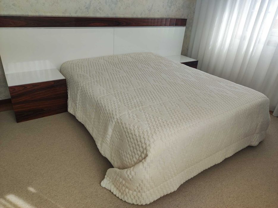Quarto casal novo