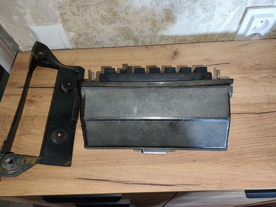 Блок запобіжників ваз 2104,2105,2107