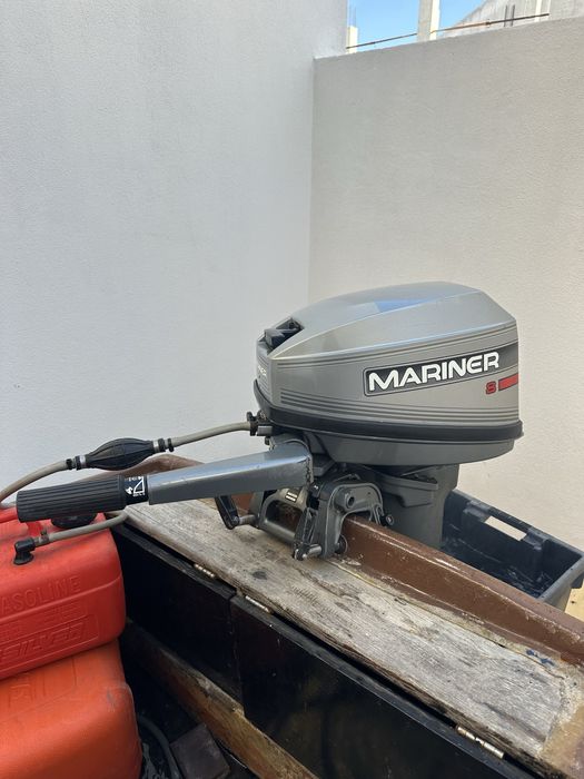 Vendo motor MARINER de 8 HP