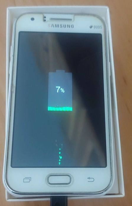 Samsung galaxy J 1