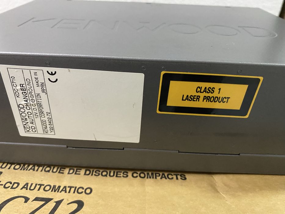 Autoradio caixa 10 CD 4 colunas Anos 90