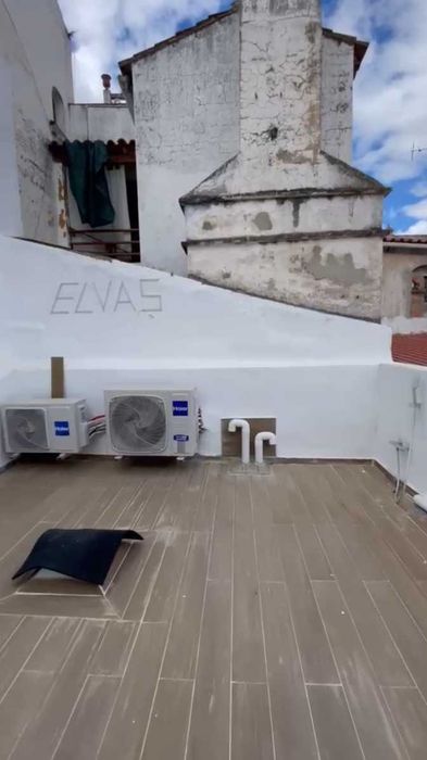 Apartamento Duplex para Arrendamento — Centro Histórico de Elvas