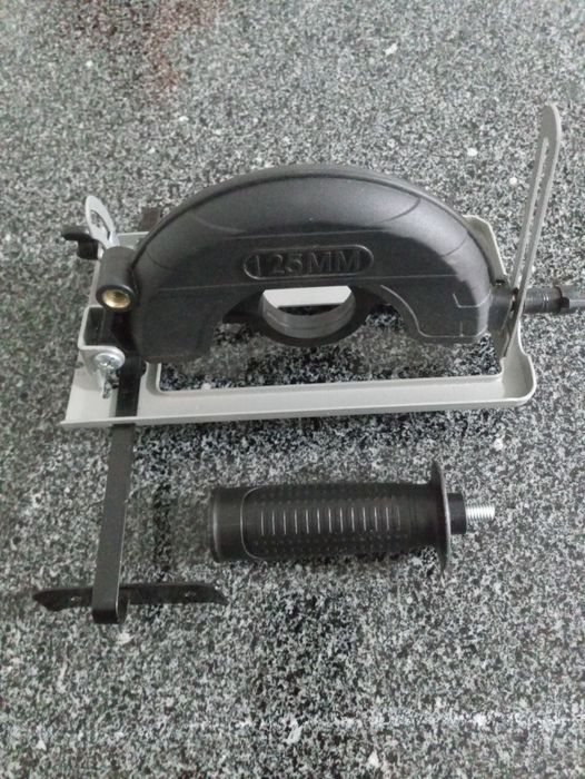 Mesa para rebarbadeira