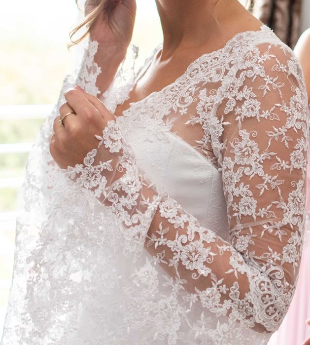 Suknia Slubna w stylu BOHO na gorsecie