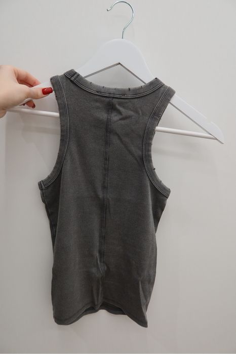 Сіра базова майка Zara у рубчик