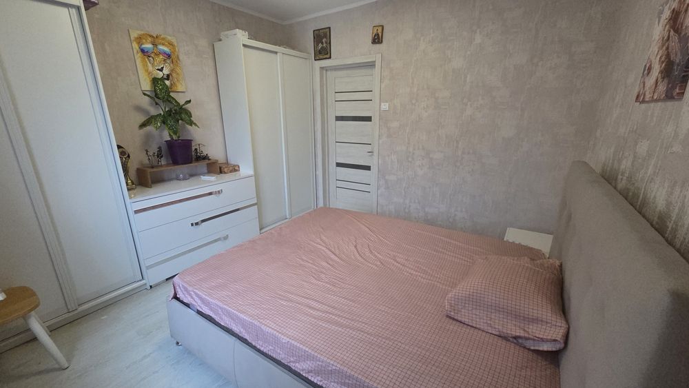 Квартира 4х кімнатна 80кв. Ревуцкого 44. М.Харківська(5хв пішки)