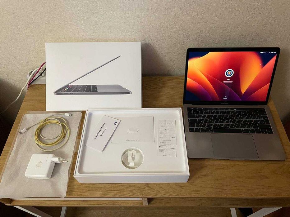 Macbook Pro 13 2019 8/512