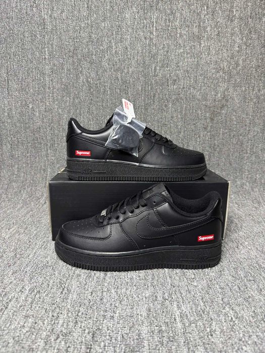 Nike Air Force 1 Low Supreme Czarny r.40