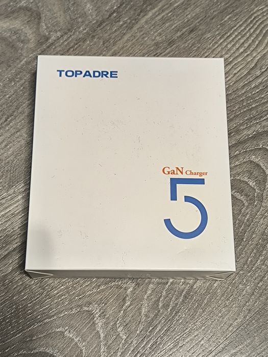 Зарядний пристрій TORADKE GaN 140W на 5 портов, оригінал, новий