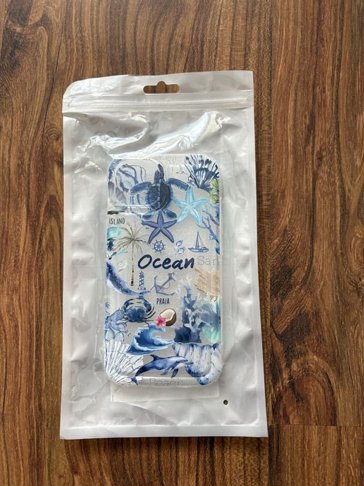 Sprzedam etui na Iphone 14