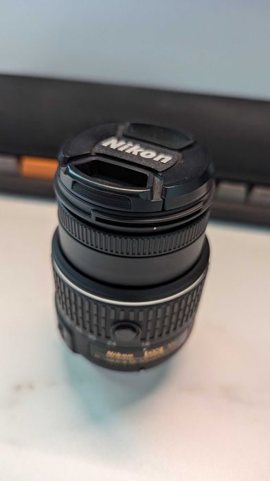 Lente Nikon ideal para iniciantes - Nikkor DX VR 18-55 3.5-5.6