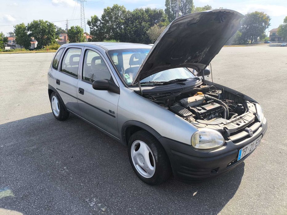 Opel Corsa B 1.5 TD GLS (5 Portas) - Económico e Fiável - Único Dono