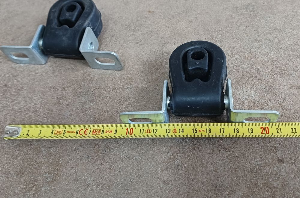 Подушка , кронштейн глушника VW Caddy (96-03), Golf (92-02), Polo (95-02), T4 (96-04) / Seat Ibiza (97-99).