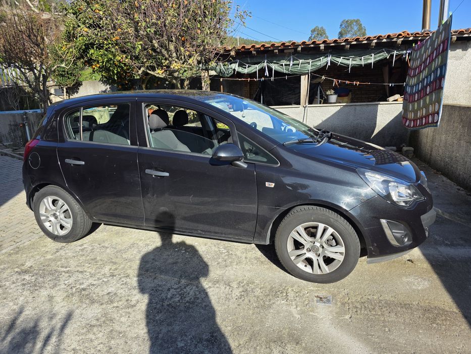 Opel Corsa D -  1.2 enjoy