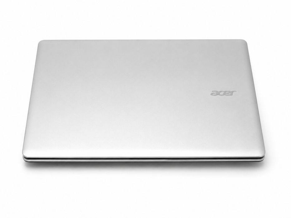Игровой Ноутбук Acer v3 (Core i5 /8Gb/SSD/video- 2Gb)