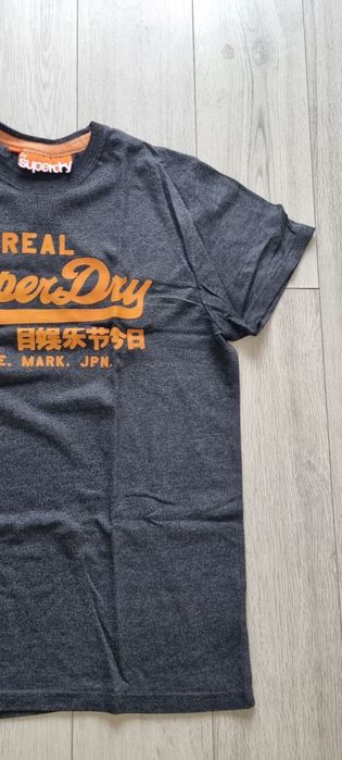 Superdry L.     .