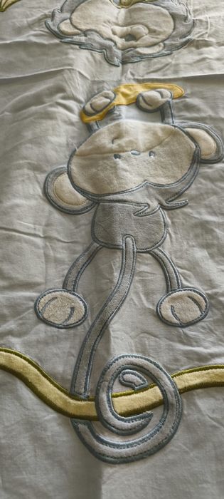 Edredão com capa e resguardo