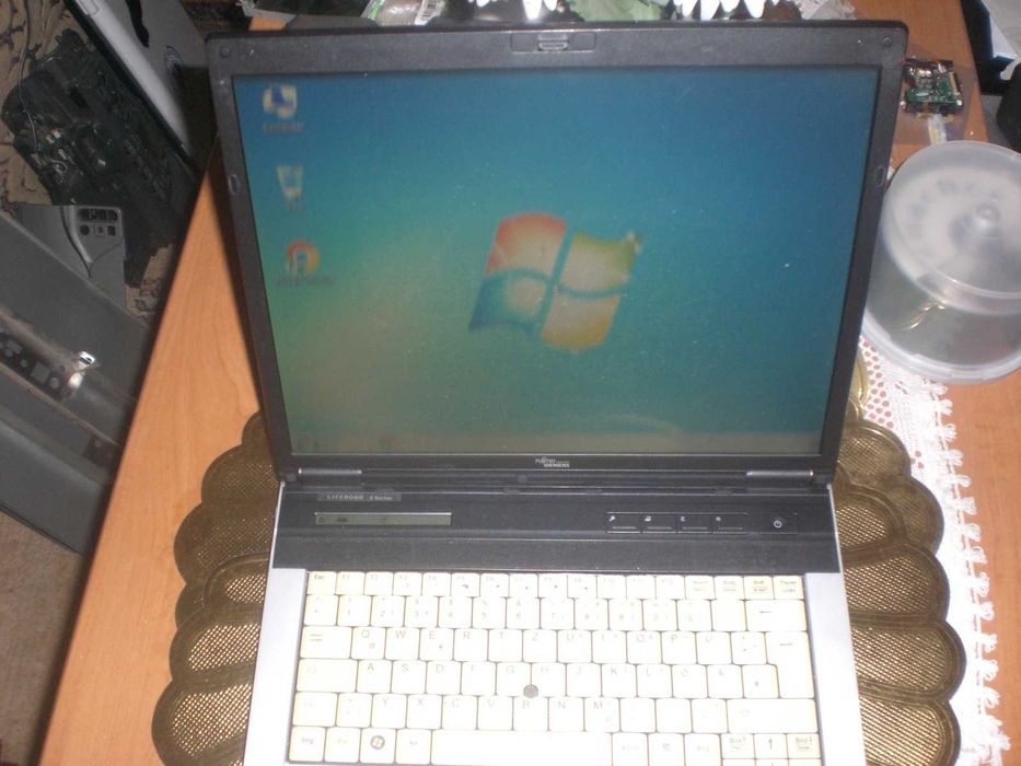 Fujitsu Siemens Lifebook 15 cali