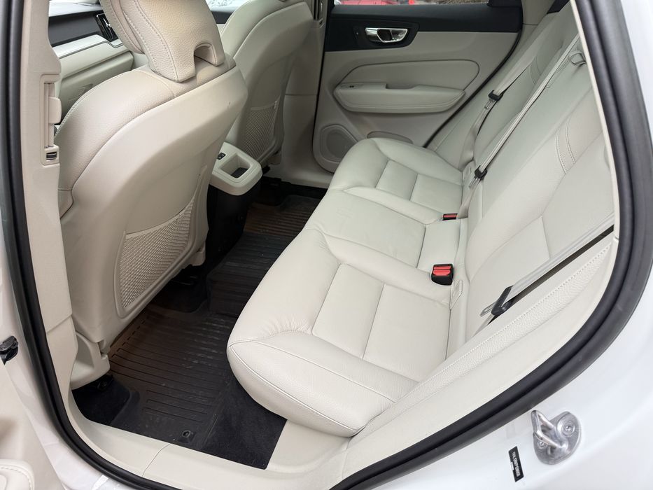 Volvo xc60 2022/2023