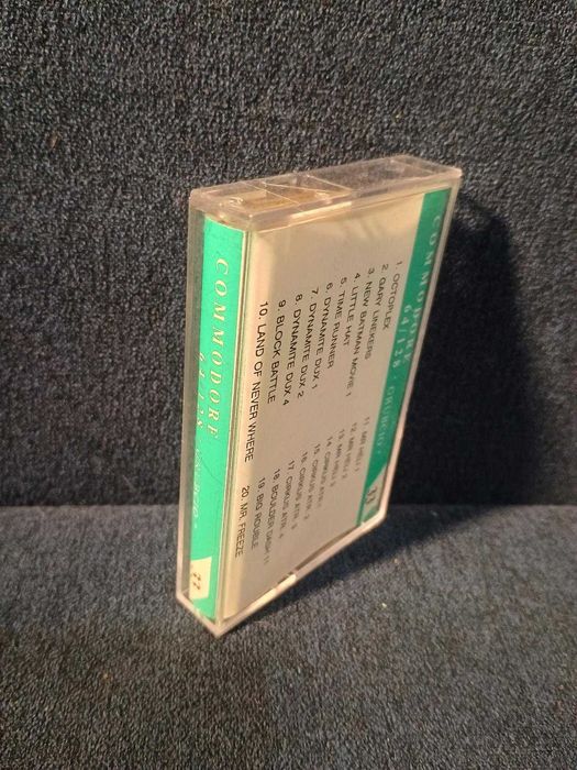 Kaseta Commodore 64 GRUBCIO 33 - składanka gier
