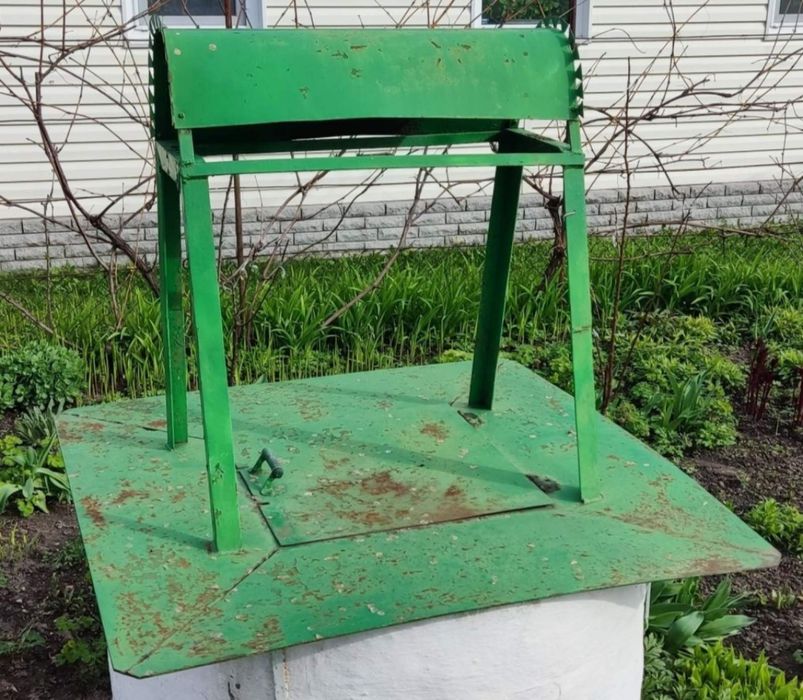 Накриття колодязя/корба з кришкою/дах на колодязь