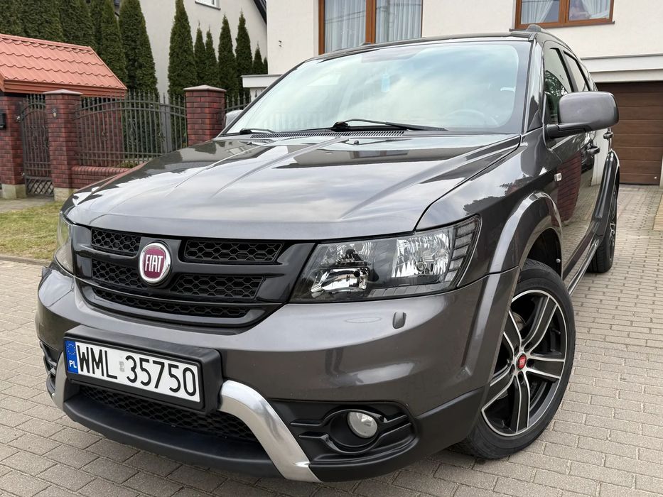 Fiat Freemont CROSS bezwypadkowy 2.0 diesel 170KM automat 4X4