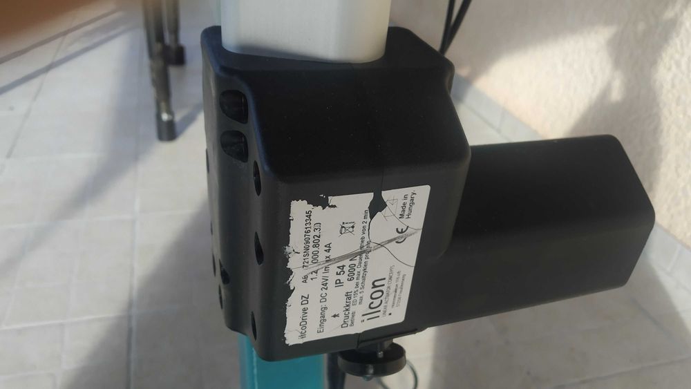 Elevador de transferência hidráulico