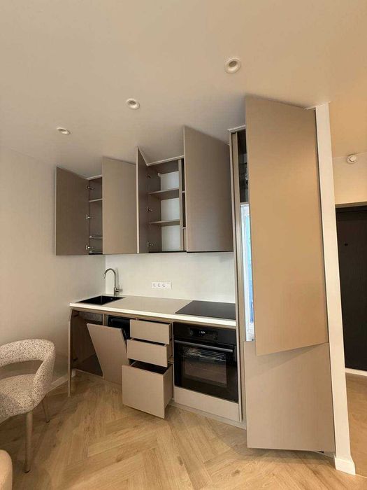 Меблі під замовлення | Кухня, шафа, шафа-купе, гардеробна, тумба, стіл