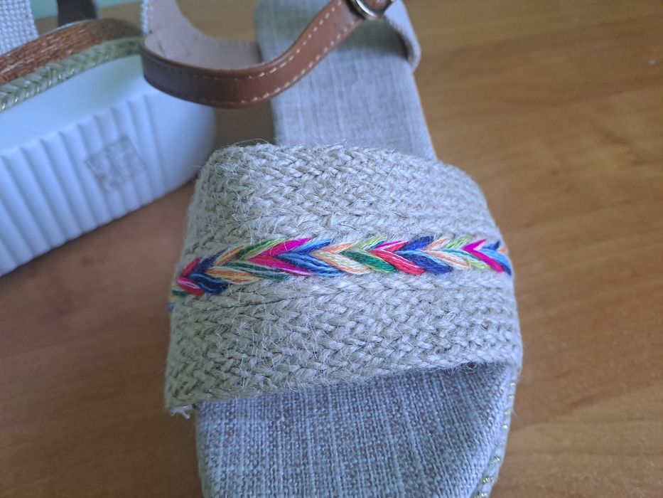 NOWE buty sandały  38