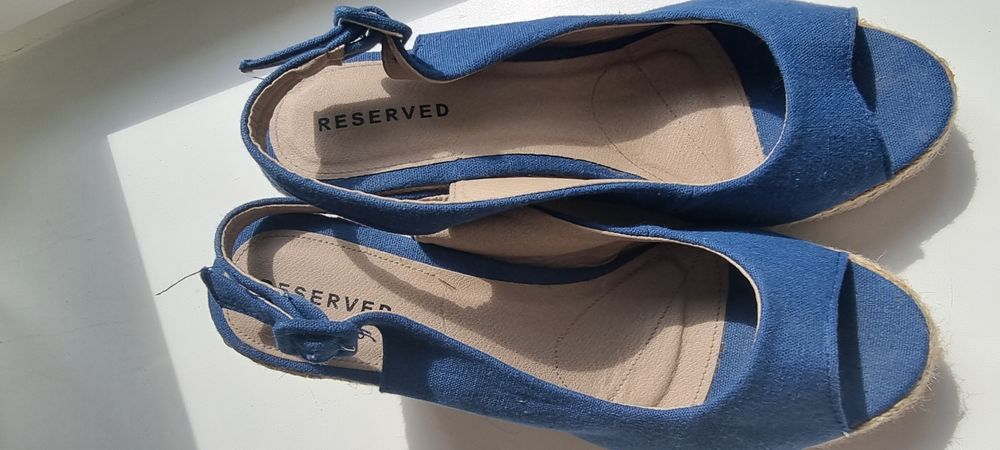 Sandały damskie Reserved