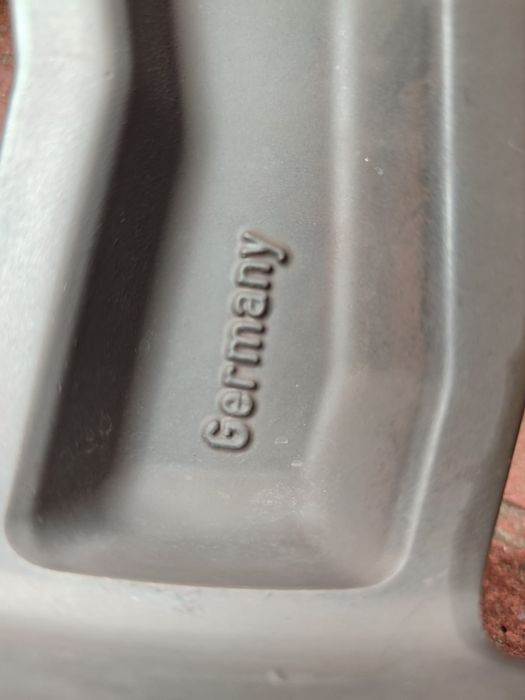 Оригінальні диски Volkswagen Tiguan R-Line R20 5х112 8,5Jx20H2 ET38