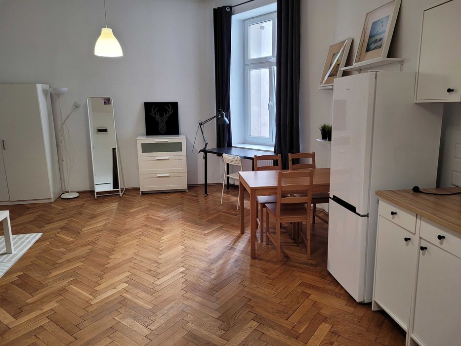 Kawalerka (7C) centrum Łodzi