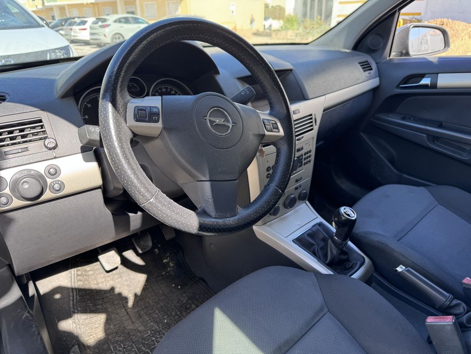 Opel Astra 1.3 CDTI — photo 5