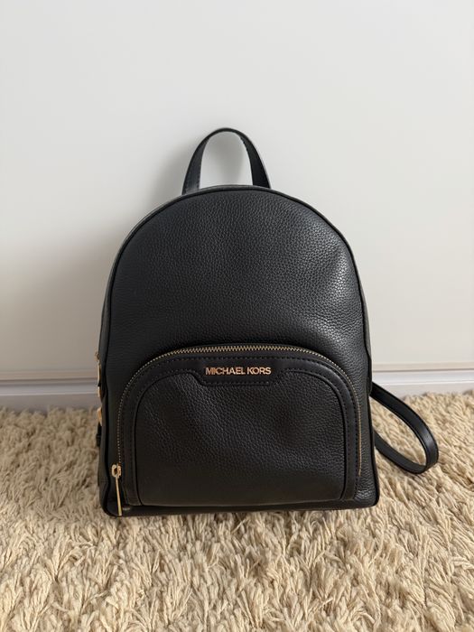 Жіночий рюкзак MICHAEL KORS Jaycee Medium Pebbled Leather чорний