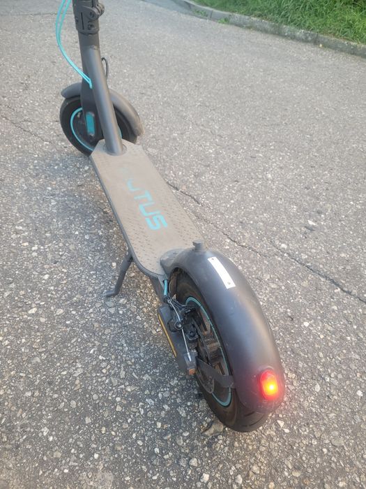Hulajnoga elektryczna motus scooty 10 lite