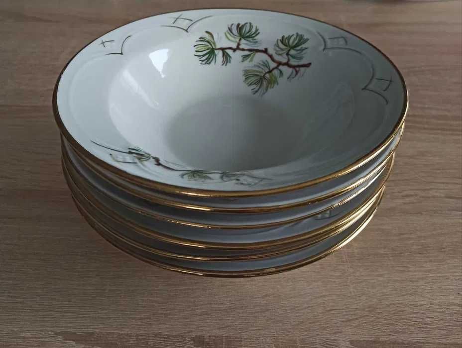 Великий столовий порцеляновий сервіз фарфоровый столовый сервиз