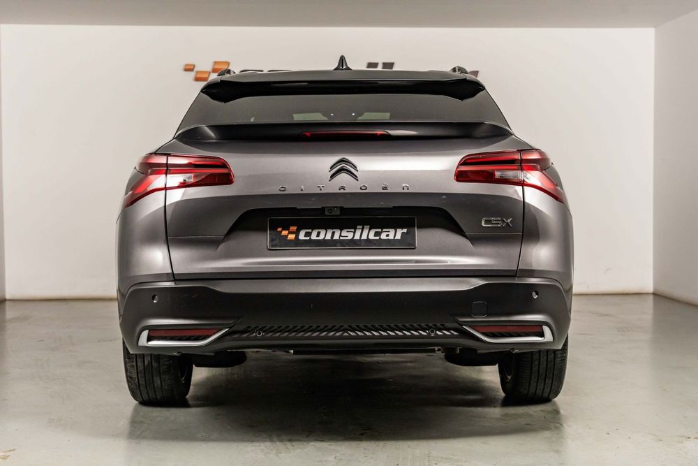 Citroën C5 X 1.6 Hybrid Shine e-EAT8