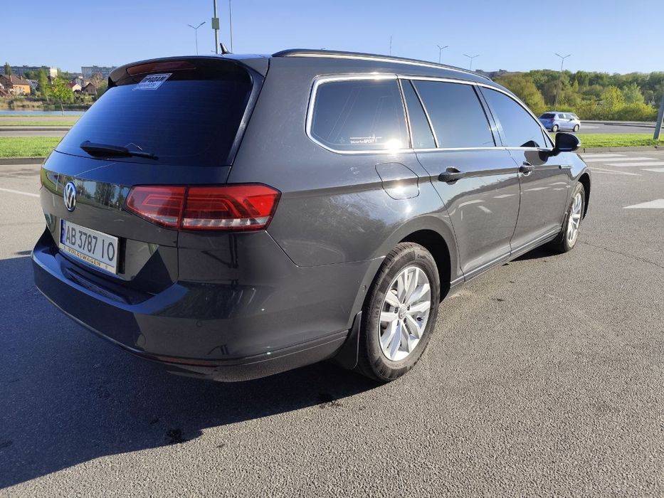 Volkswagen Passat 2017 VIN WVWZZZ3CZJE124865 фото оголошення 11 з 21