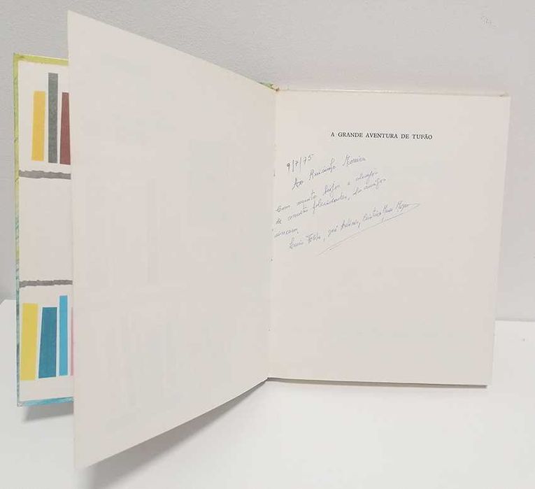 A Grande Aventura de Tufão, de Louise Bellocq