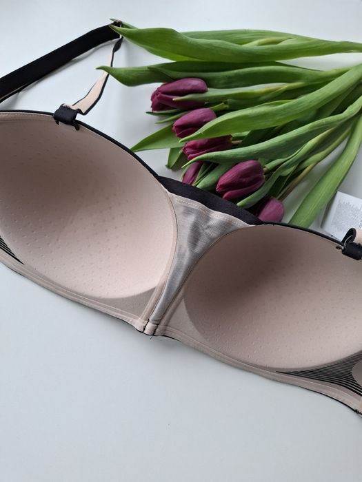 Biustonosz Triumph Flex smart bez fiszbin