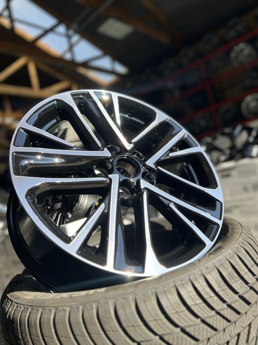 *Komplet alufelg 5x114.3 18”