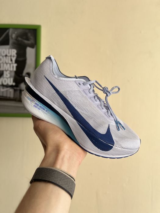 nike vaporfly 4 - купити товари моди та стилю - Ціна на OLX.ua