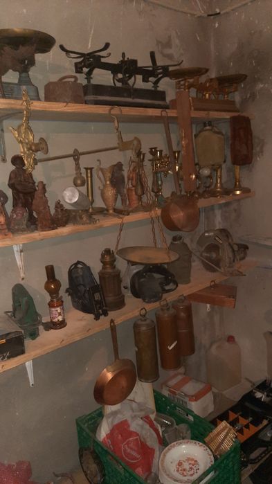 Material em cobre, latão e bronze. Vintage