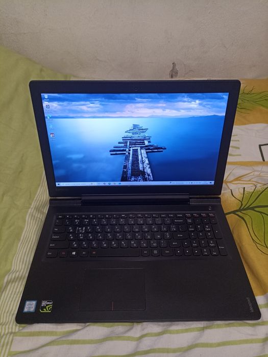 Продам ІГРОВИЙ ноутбук lenovo ideapad 700-15isk